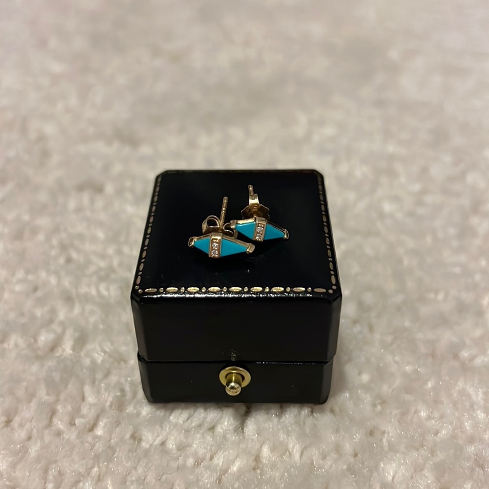 14K Turquoise stud earrings